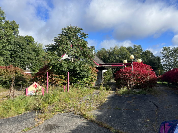 Coffee Express (Sandys Coffee Spot) - October 8 2023 (newer photo)